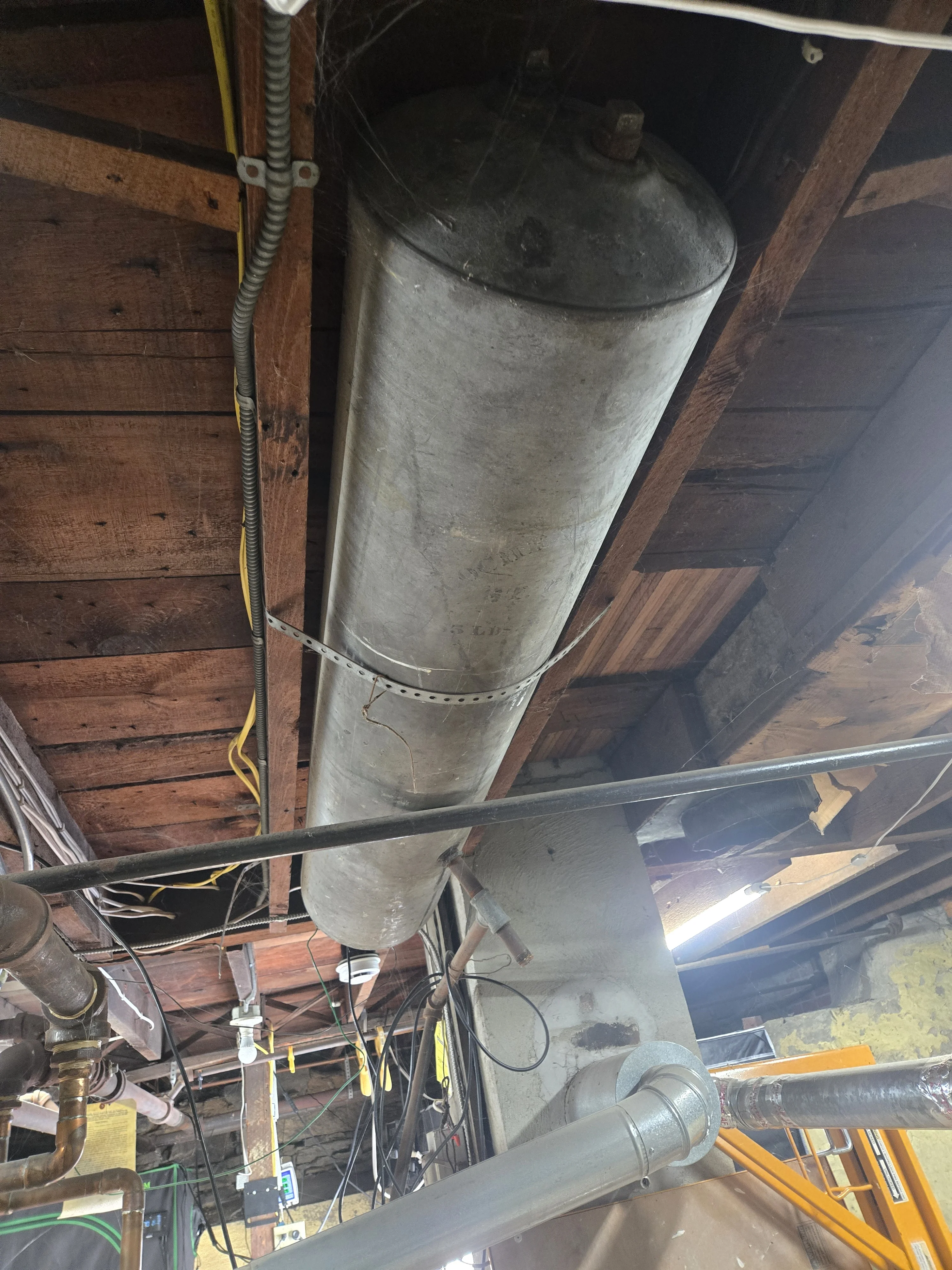 747.webp
